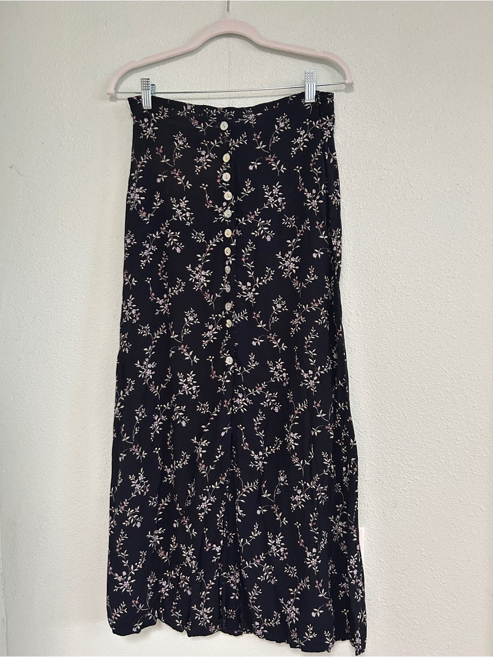 Floral Button-Front Maxi Skirt in Navy